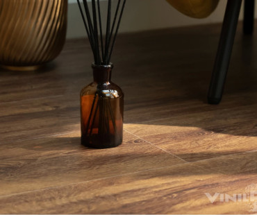 Виниловый ламинат Vinilam 7899 Дуб Турин