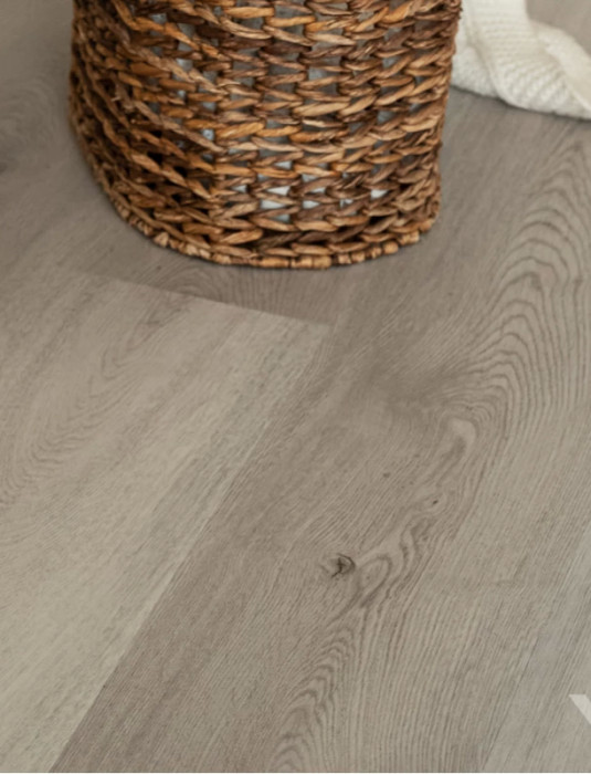 Виниловый ламинат Vinilam 7890 Дуб Милан