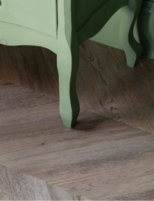 Виниловый ламинат Vinilam Паркет Шеврон Шампань RI153616CL4