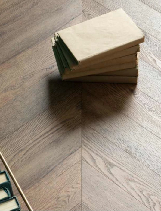 Виниловый ламинат Vinilam Паркет Шеврон Нормандия RI153610CL4