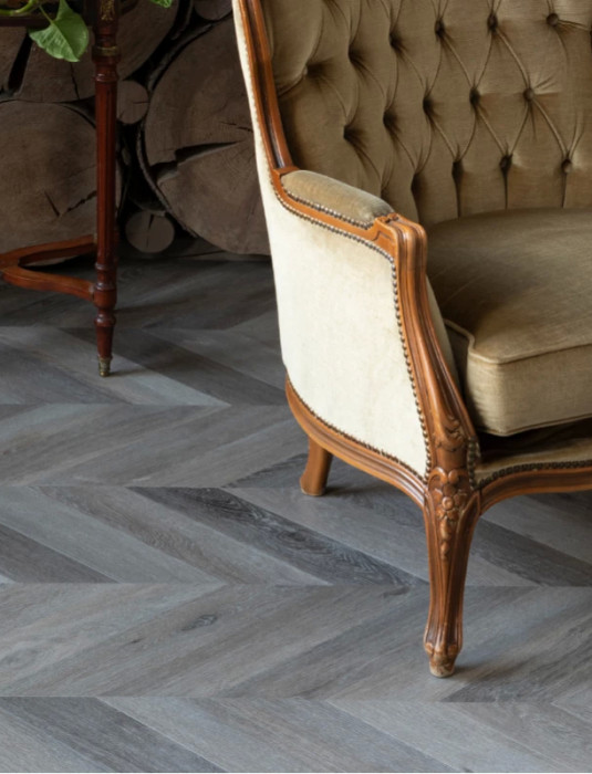 Виниловый ламинат Vinilam Паркет Шеврон Легран RI444515CL4