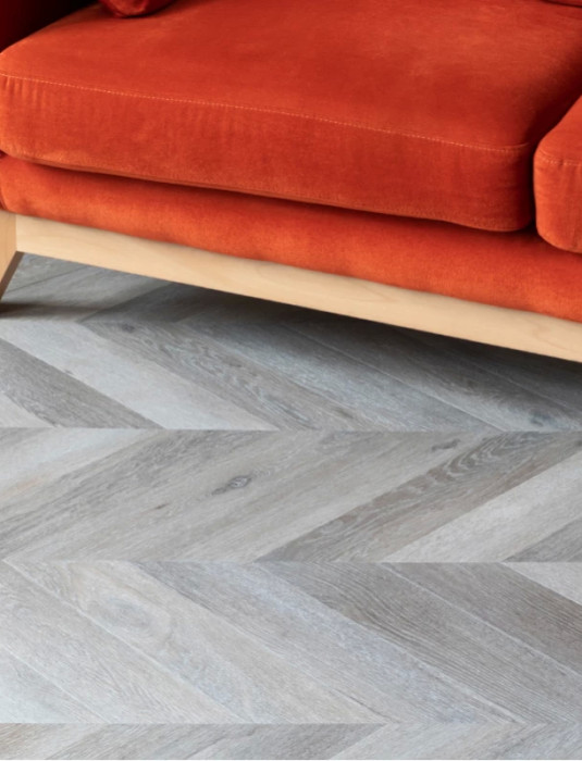 Виниловый ламинат Vinilam Паркет Шеврон Легран RI444515CL4