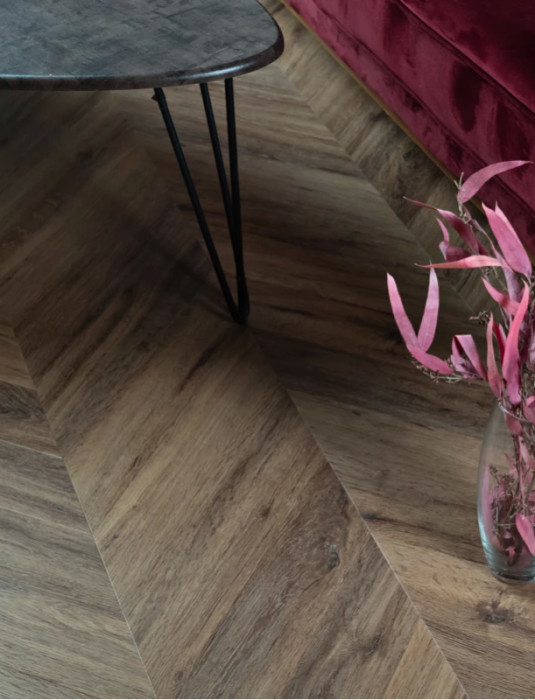 Виниловый ламинат Vinilam Паркет Паркет Шеврон Лувр I107516