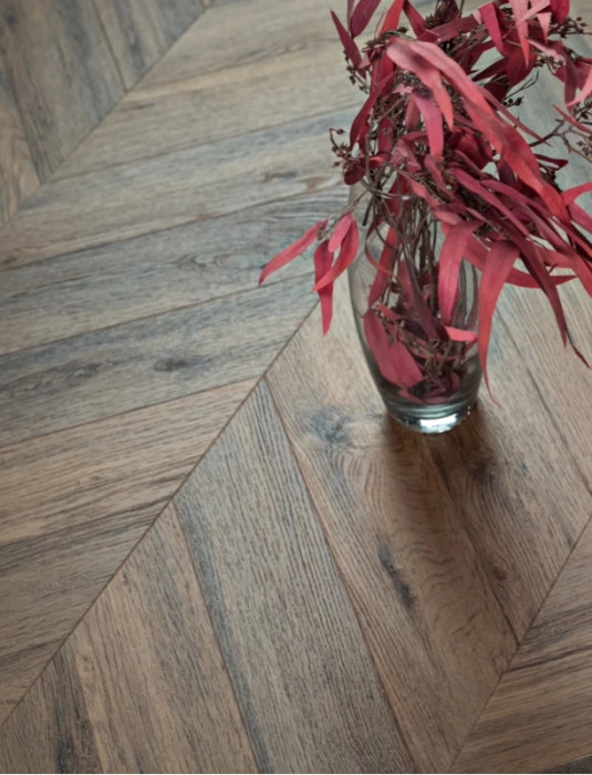 Виниловый ламинат Vinilam Паркет Паркет Шеврон Лувр I107516