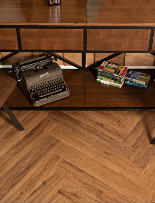 Виниловый ламинат Vinilam Паркет Де Вилль IS11210