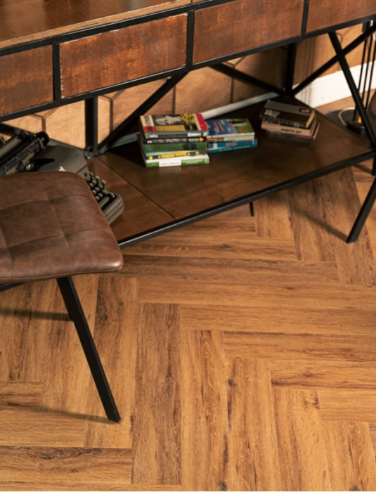 Виниловый ламинат Vinilam Паркет Де Вилль IS11210